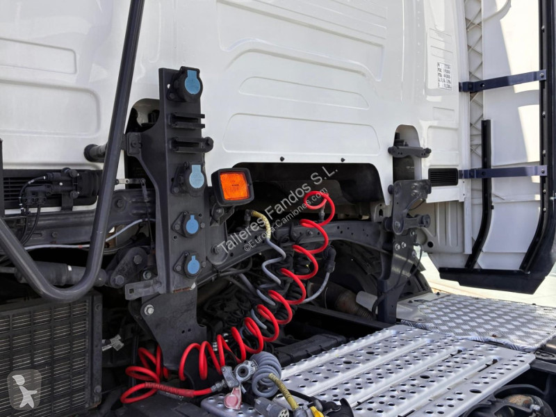 Cabeza tractora Scania 500 AUTOMATICO-INTADE