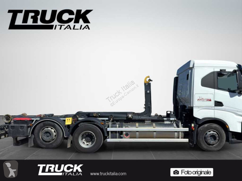 جرار Iveco S-Way - S-Way AS 440 S46T/P hi-tronix