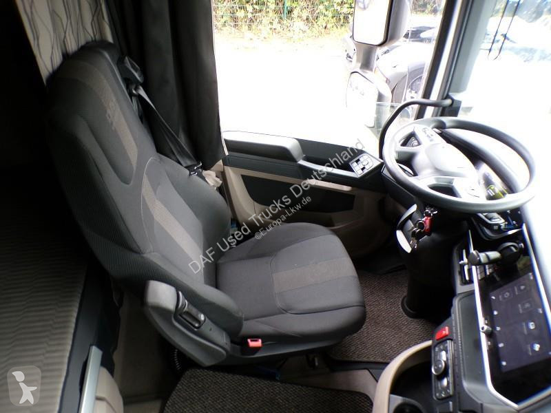 Trekker DAF 480 FT 4X2