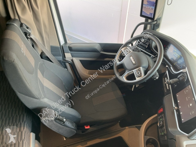 Tahač DAF XG  FT LOW DECK 4X2