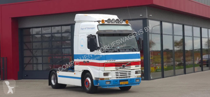 جرار Volvo FH 16 Very beautiful Volvo 520, lots...