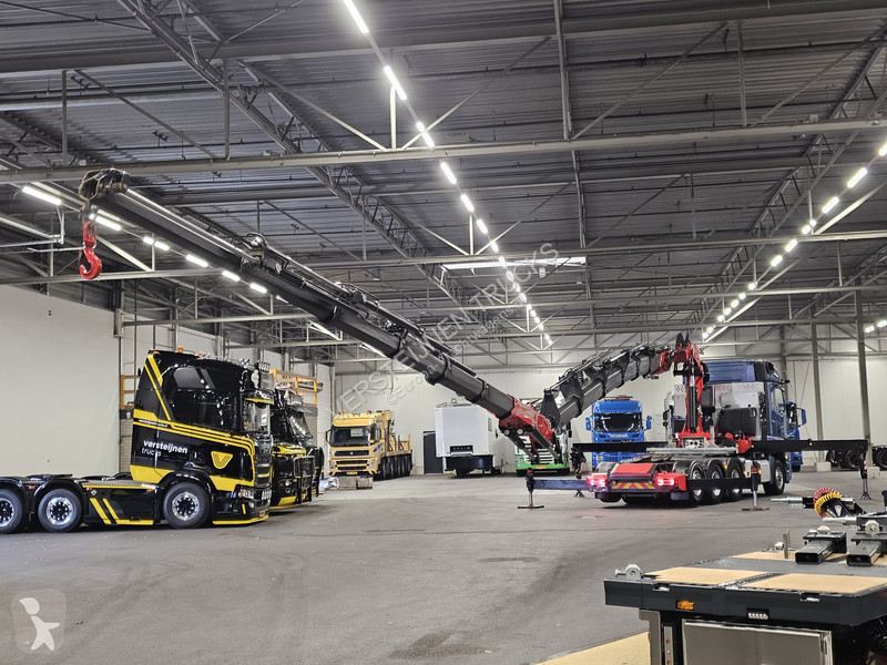 جرار Mercedes 3353 8x6 / FASSI 71 T/M + JIB /...