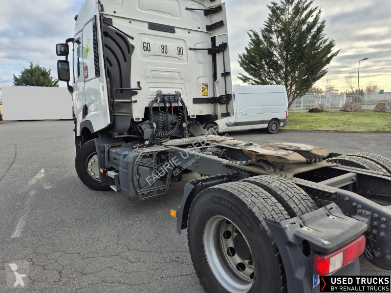 جرار Renault