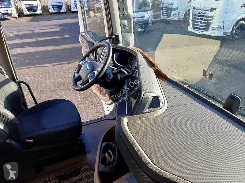 Nyergesvontató DAF 480 FT 4X2