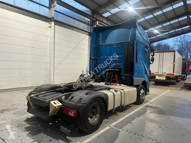 جرار DAF 106460 SUPERSPACECAB