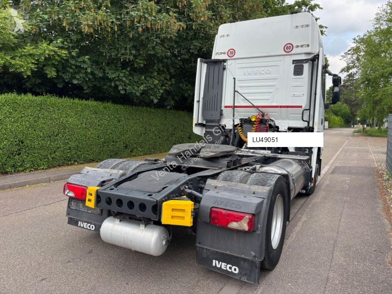 Iveco 460 tractor unit