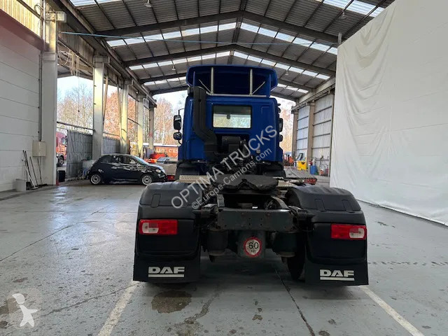 جرار DAF 400