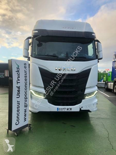 جرار Iveco