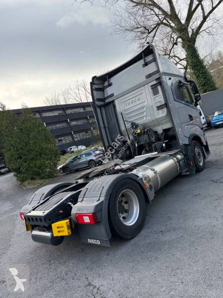 جرار Iveco