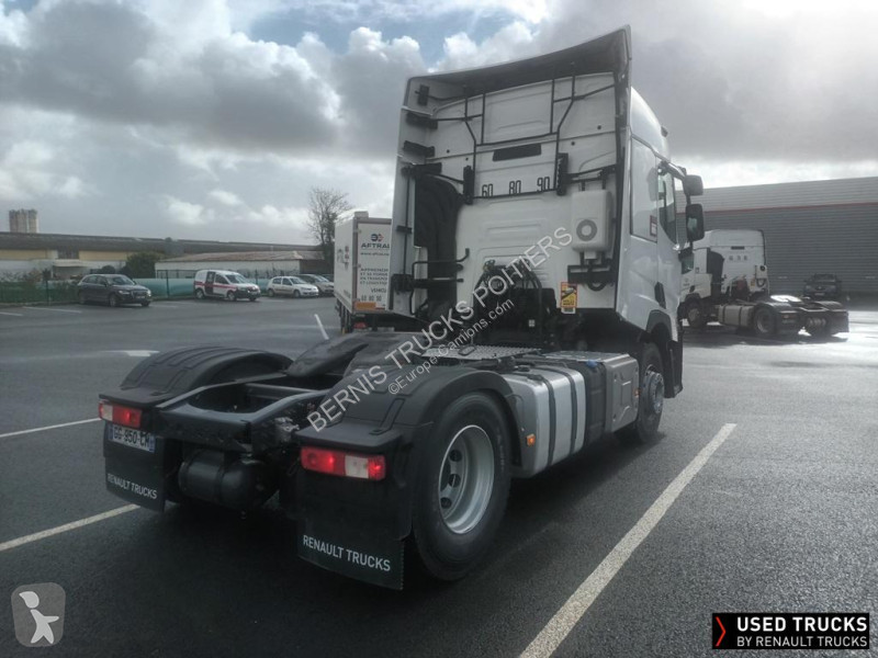 Tracteur Renault