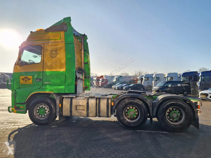Trattore Stradale Volvo 16660 Globetrotter 6x4...