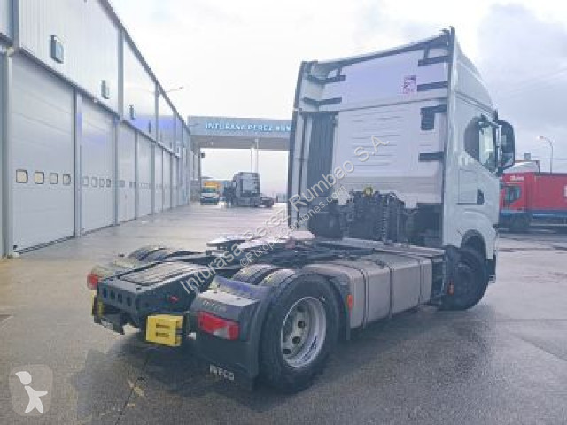 جرار Iveco Stralis AS440S53T/P