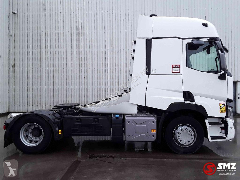 Tahač Renault T 460