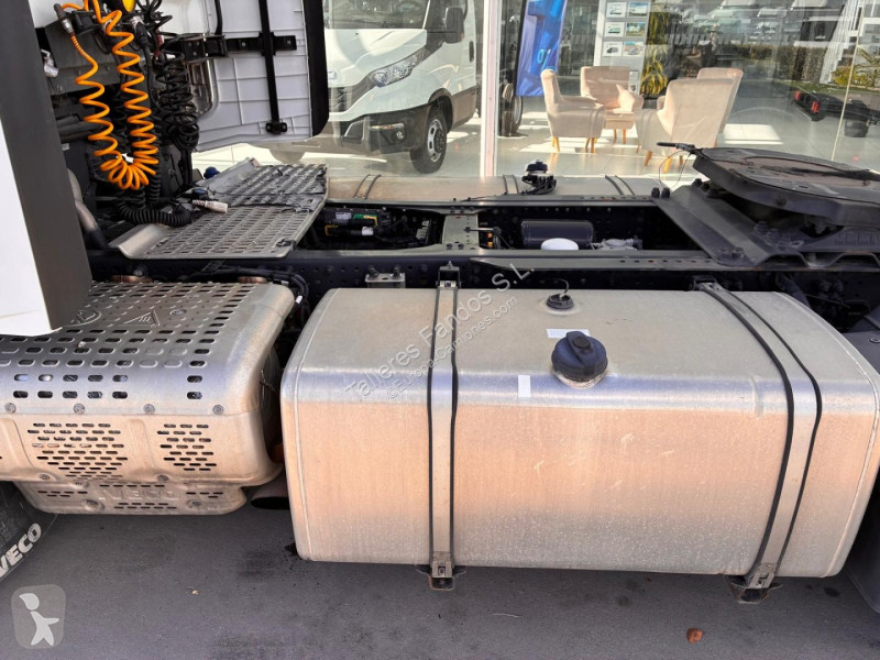 Cabeza tractora Iveco 510 AUTOMATICO CON INTARDER