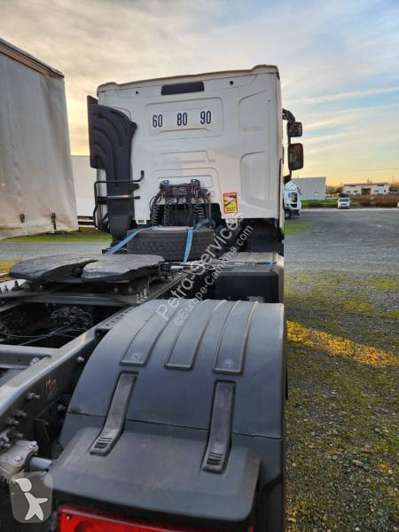 Tracteur Renault