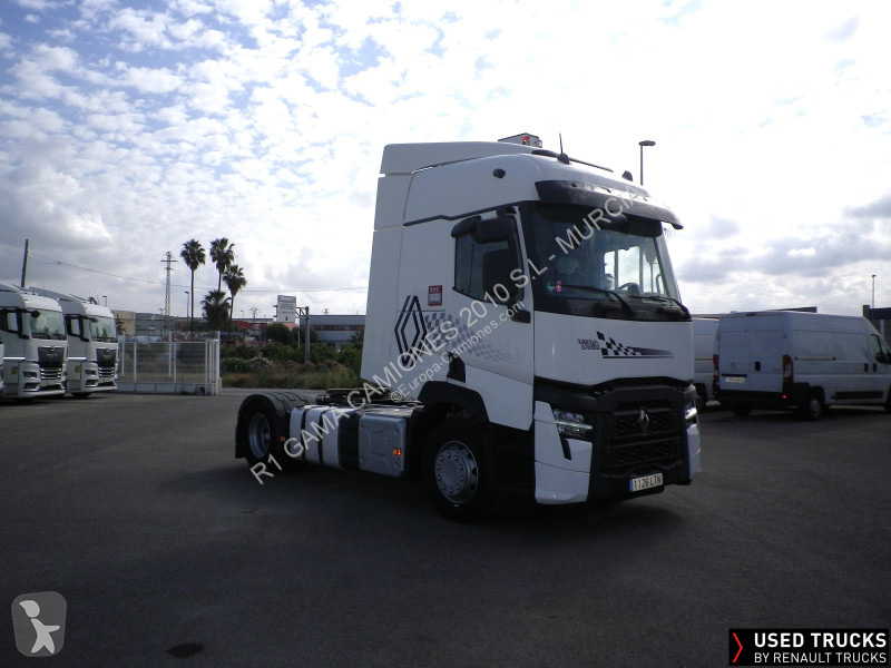 جرار Renault