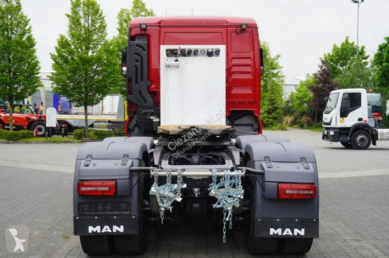 Влекач MAN