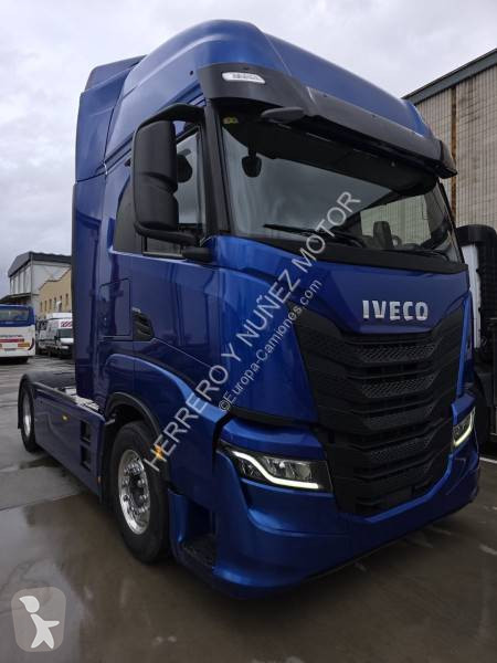 جرار Iveco