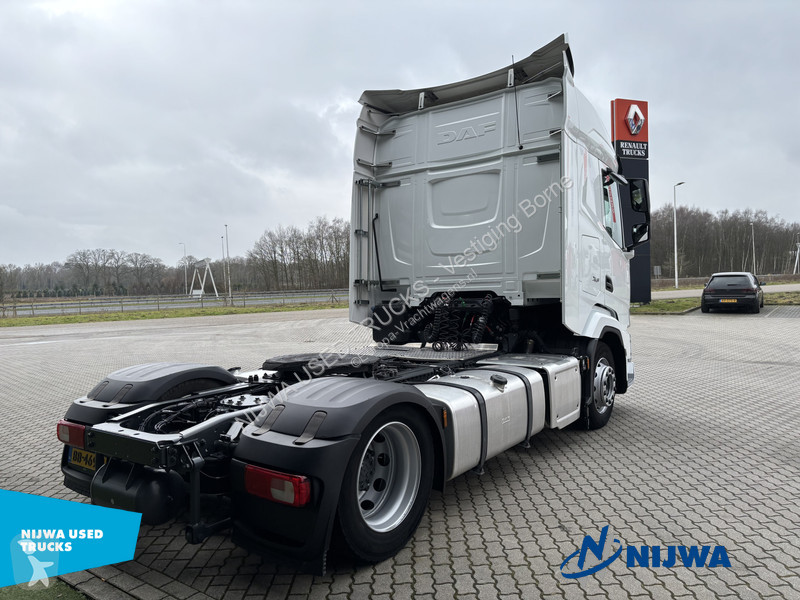Trekker DAF XF  4x2 X-Low + ACC
