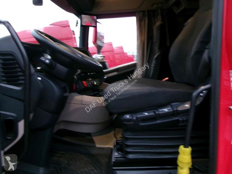 Tracteur DAF XG  FT LOW DECK 4X2