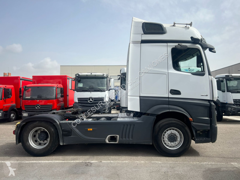 Tracteur Mercedes  1848 LS
