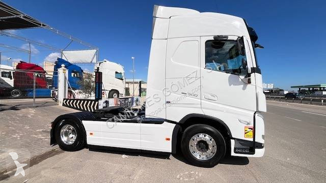 Cabeza tractora Volvo