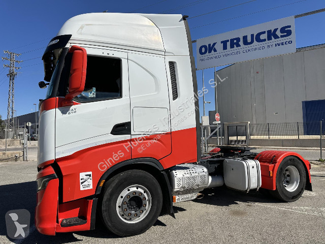 جرار Iveco Stralis AS440S51T/P