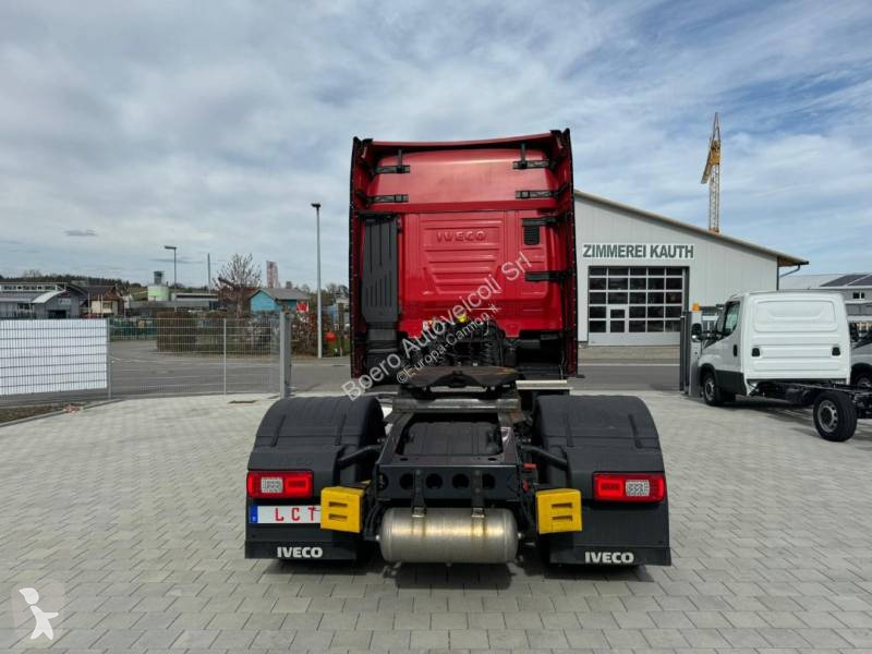 جرار Iveco
