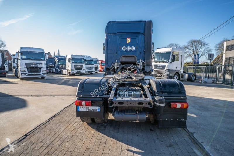 جرار Mercedes Arocs 1846 LS (no )