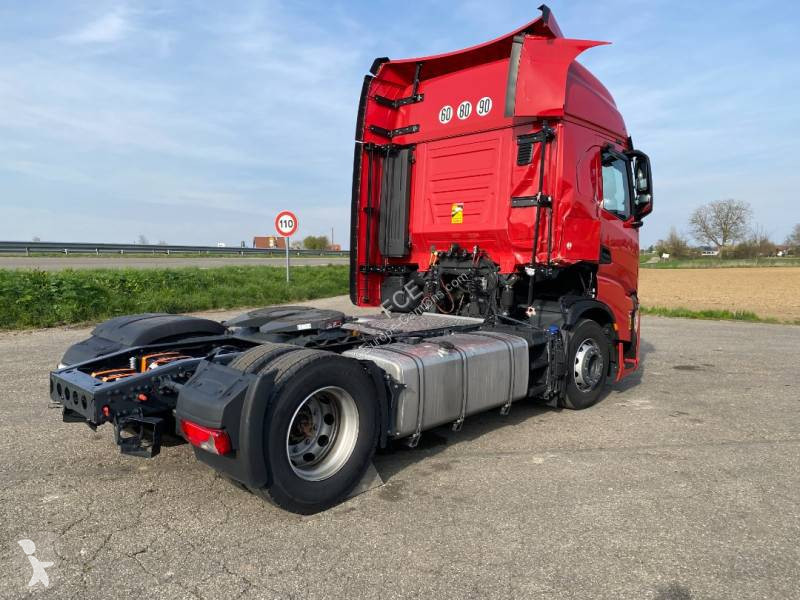 Iveco  tractor unit