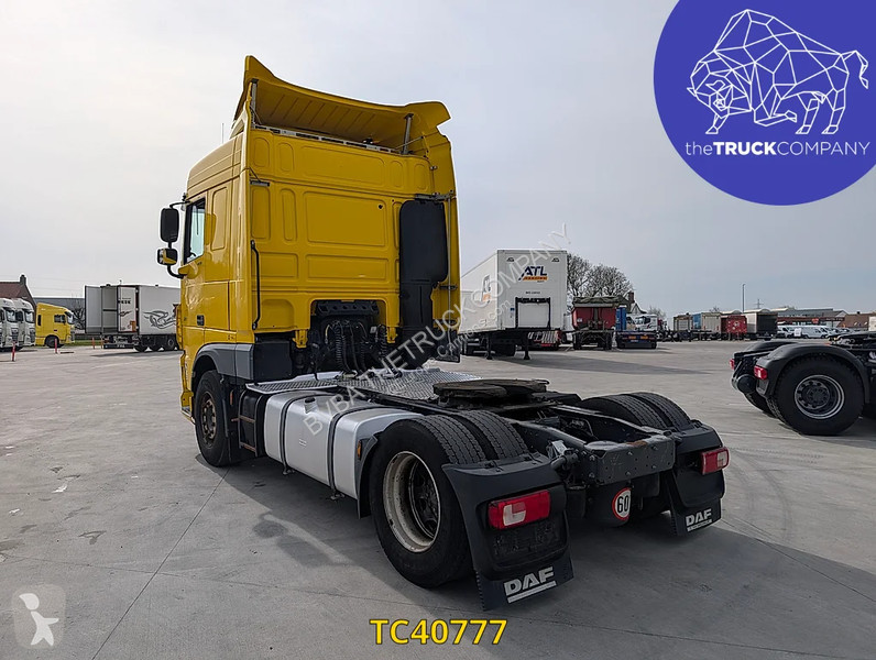 جرار DAF 440