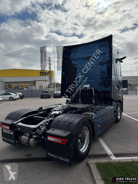جرار Renault