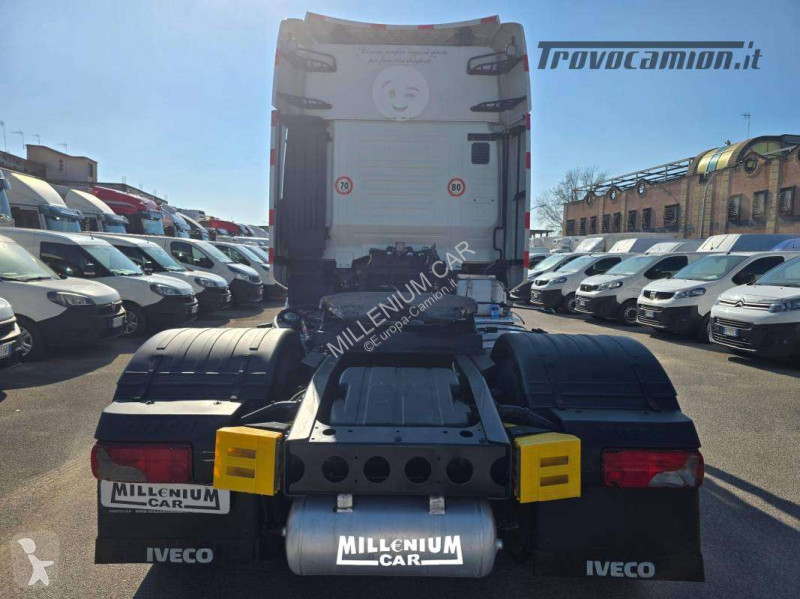 جرار Iveco 570 MANUAL RETARDER IMP IDRAULICO