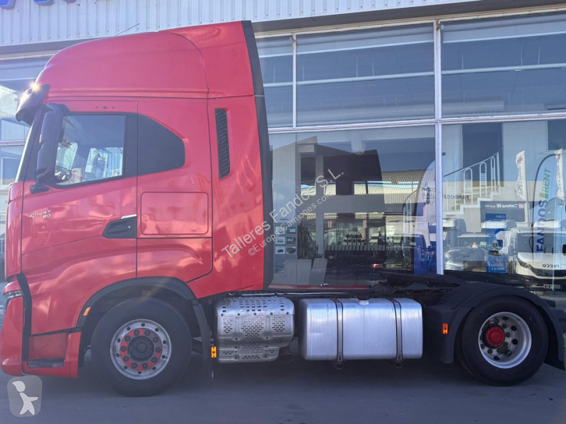 Cabeza tractora Iveco  480 AUTOMATICO CON INTARDER