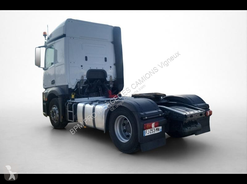 جرار Mercedes II 1842 StreamSpace 2.3m 6