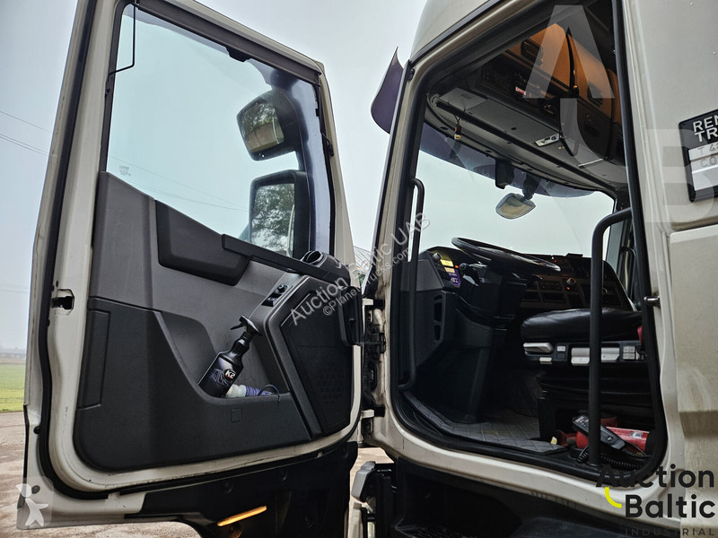 Traktor Renault