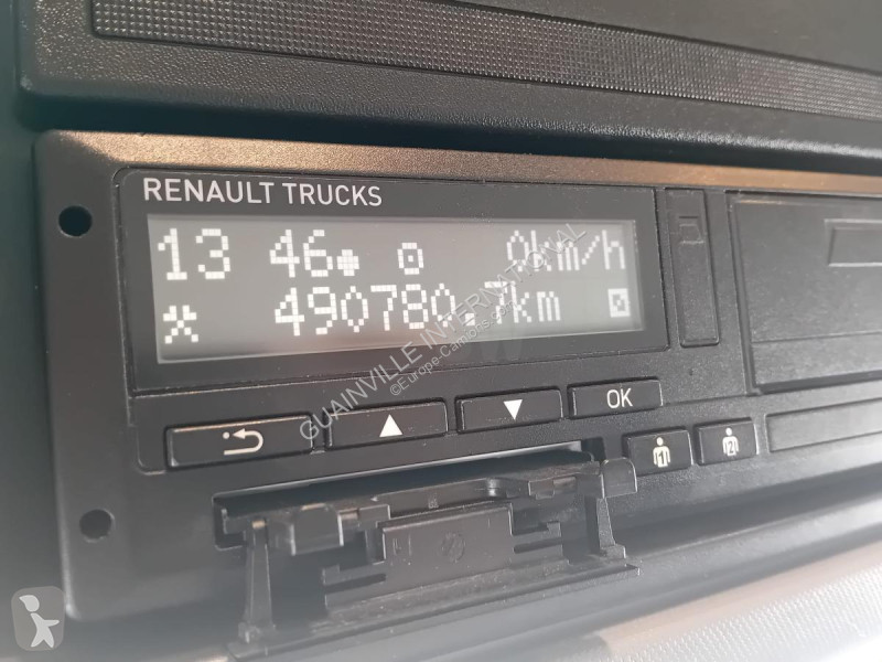 Nyergesvontató Renault 480 Gamme T