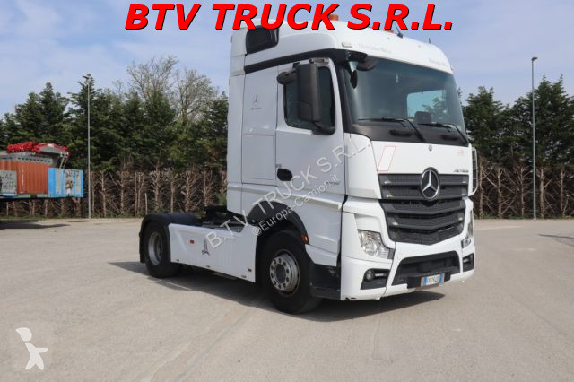 جرار Mercedes ACTROS