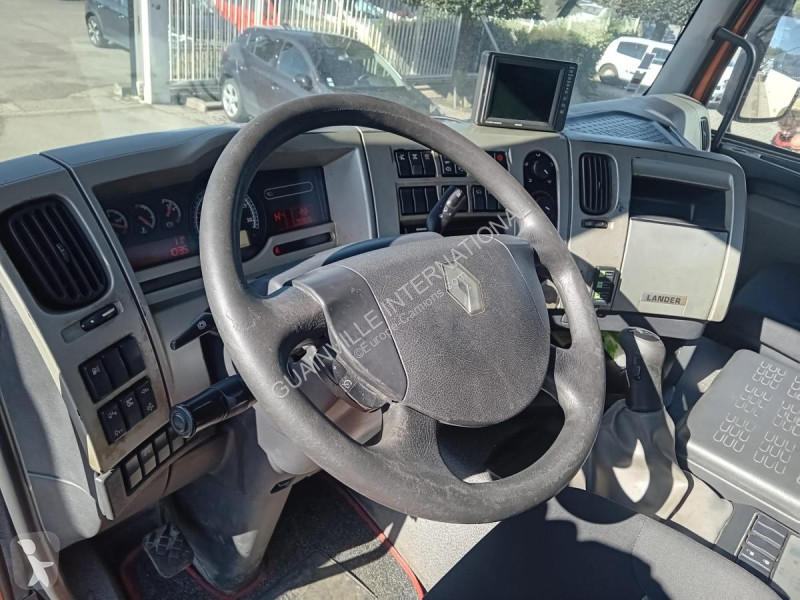 جرار Renault