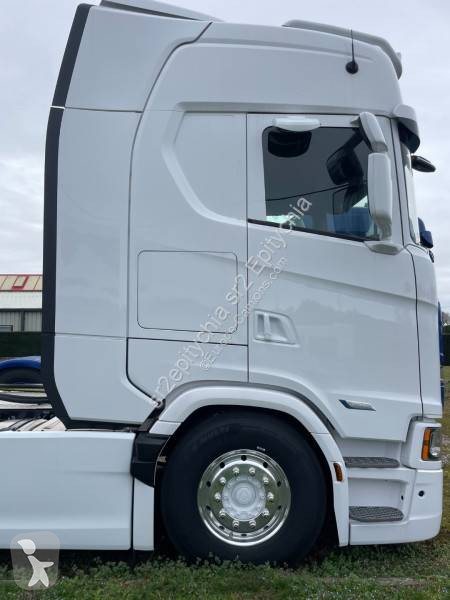 Tracteur Scania 560