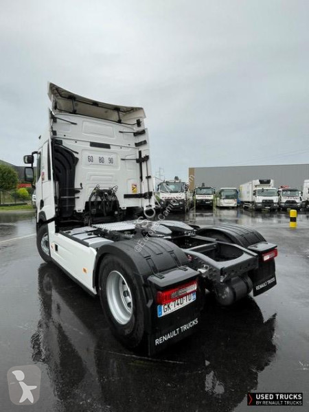 جرار Renault