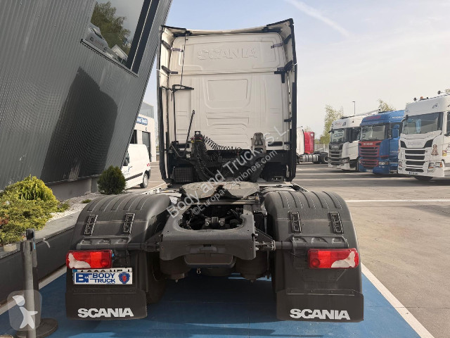 جرار Scania S 500 A4x2NA