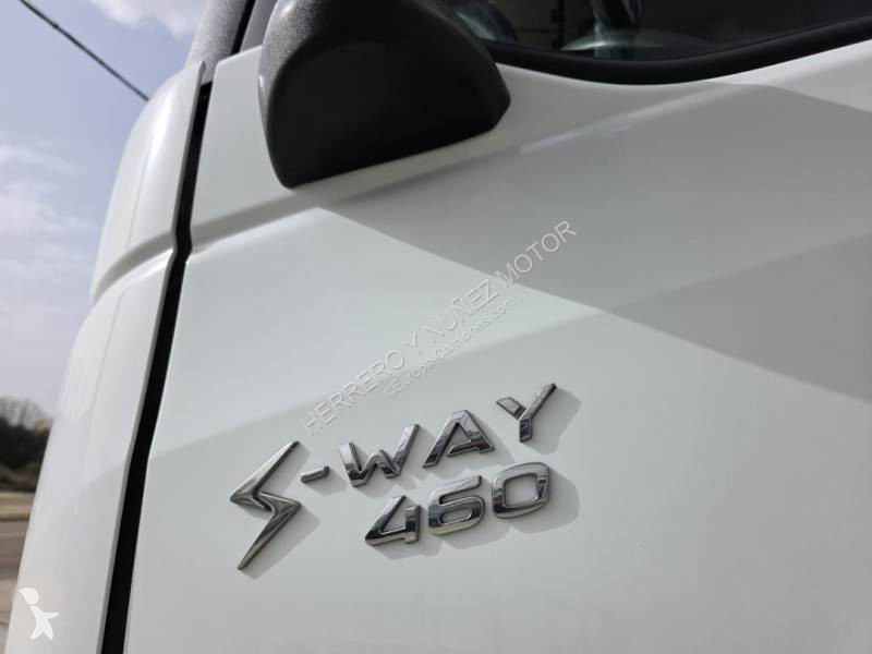 جرار Iveco