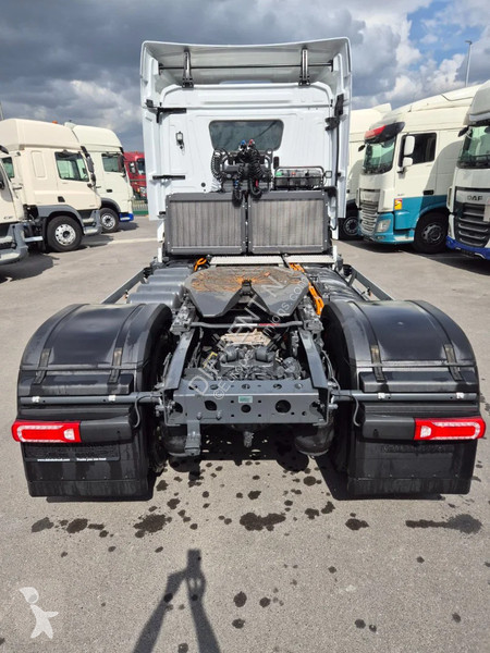 جرار Mercedes e ACTROS 300 LS FULL ELECTRIC