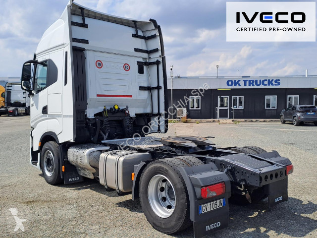 جرار Iveco S-WAY AS440S53T/P
