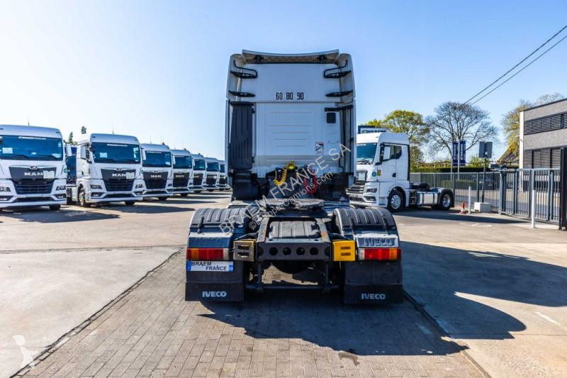 جرار Iveco  STRALIS 460