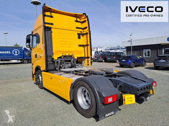 جرار Iveco S-WAY AS440S53T/P