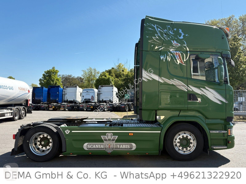 جرار Scania...