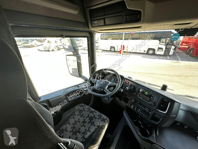 جرار Scania R 450 A4x2LA