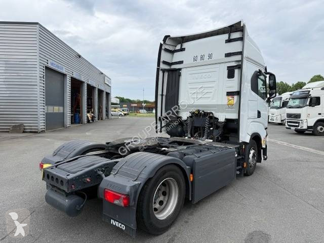 جرار Iveco